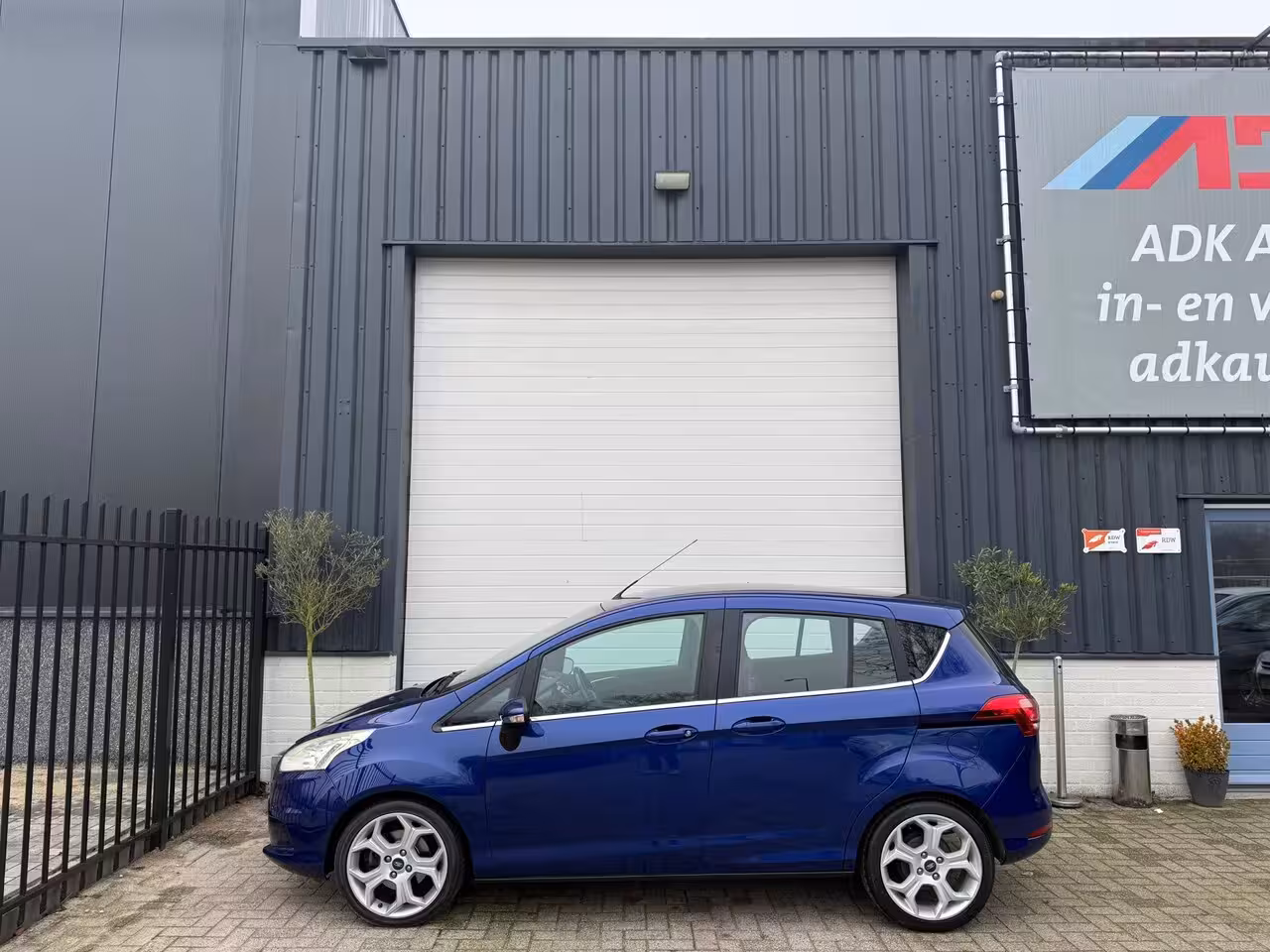 Ford B-Max 1.0 EcoBoost Titanium CAMERA/NAVI/TREKHAAK/2X PDC/CLIMA/CRUISE