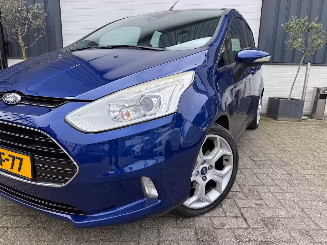 Ford B-Max 1.0 EcoBoost Titanium CAMERA/NAVI/TREKHAAK/2X PDC/CLIMA/CRUISE