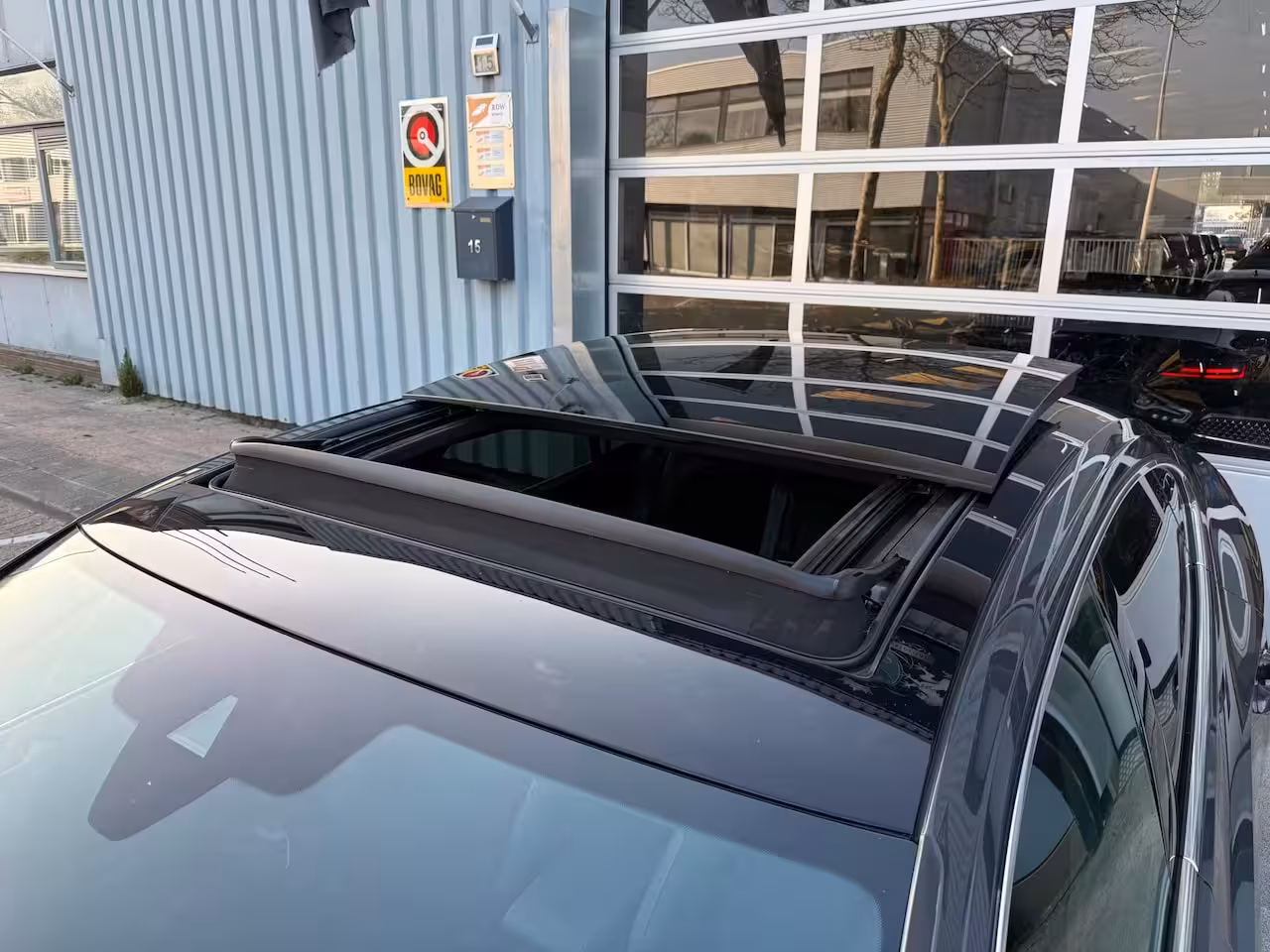 Volkswagen Arteon 2.0 TSI R-Line LED/PDC/CAM/LMV18/NAVI/LEER