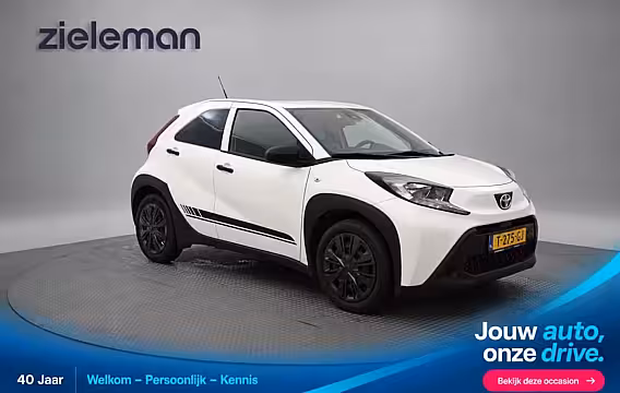 Toyota Aygo X 1.0 VVT-i MT - Carplay, adaptive Cruise, Airco, Paradepaartje