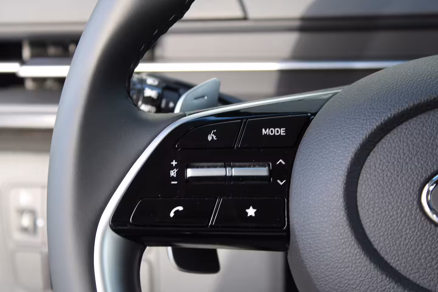 Hyundai Staria Dubbele Cabine 2.2 177PK Automaat CARPLAY | TREKHAAK | CAMERA | NAVI |