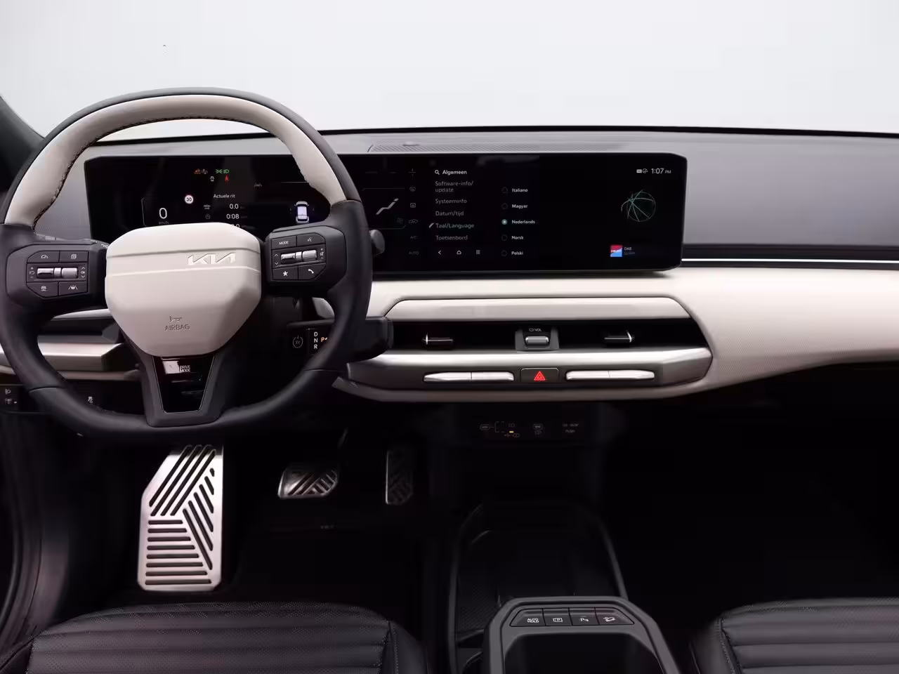 Kia EV4 GT-Line Business Edition 81.4 kWh | Navigatie | Clima | Camera | PDC | Stoel + Stuur verwa