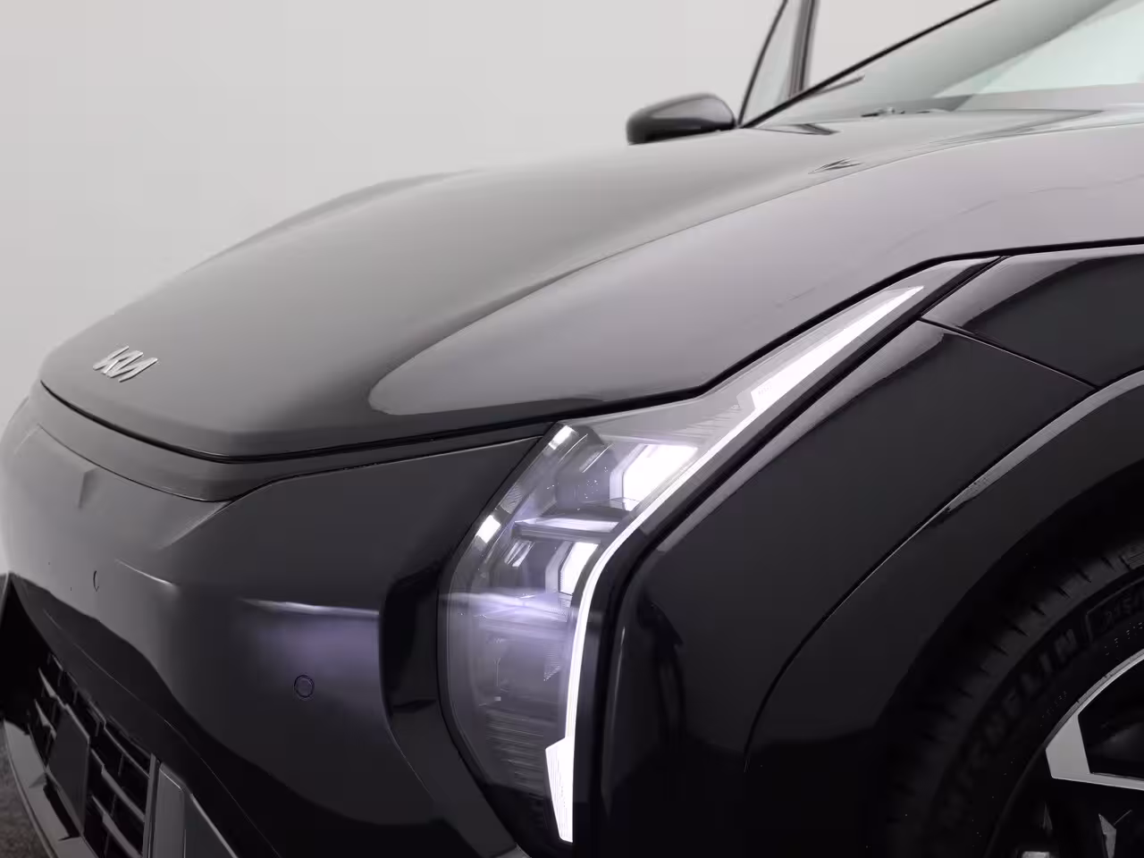 Kia EV4 GT-Line Business Edition 81.4 kWh | Navigatie | Clima | Camera | PDC | Stoel + Stuur verwa