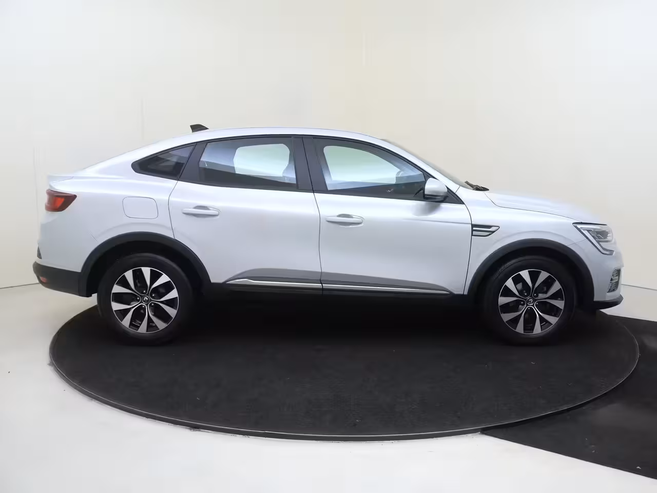 Renault Arkana 1.3 TCe 140 | Navigatie | Camera