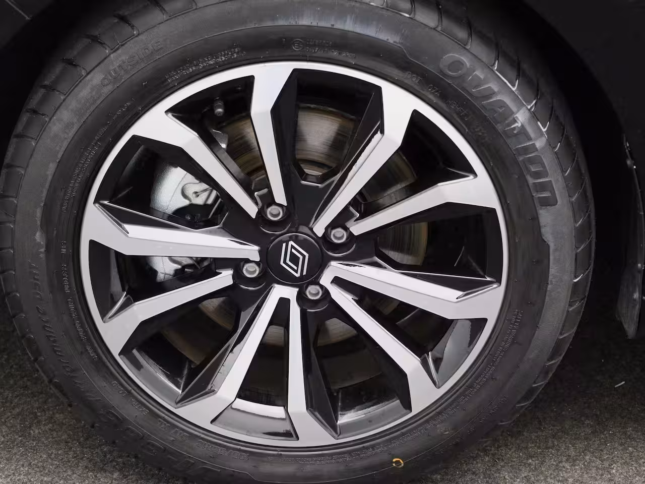 Renault Clio 1.6 E-Tech Full Hybrid 145Pk techno | Automaat | Navigatie | Achteruitrijcamera | Cruise C