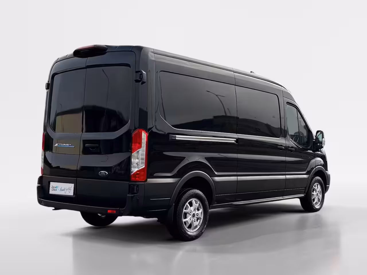 Ford E-Transit 350 L3H2 Trend 68 kWh | Uit Voorraad Leverbaar | Prijs inclusief €8.285, - Ready Set Bonus