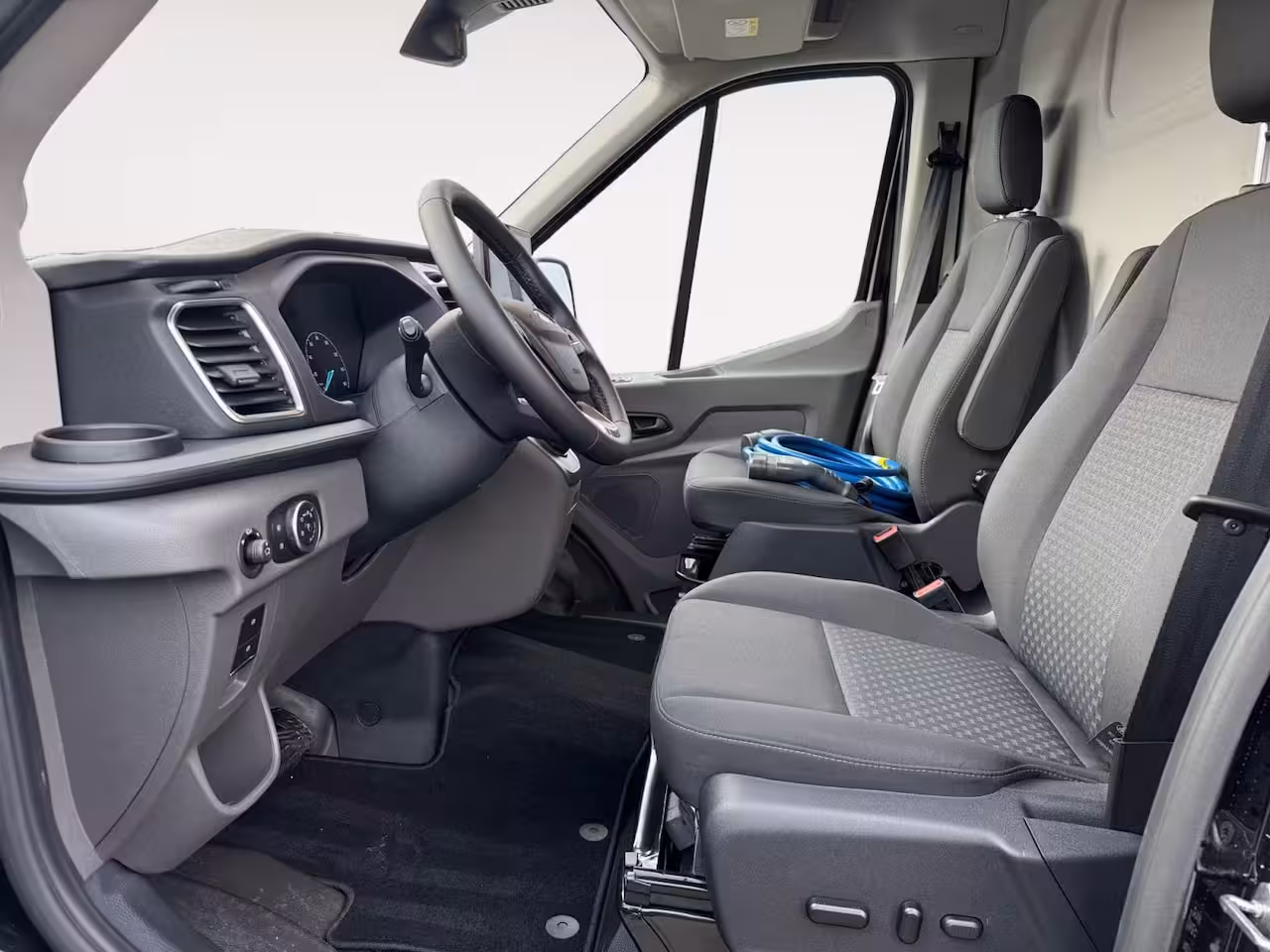 Ford E-Transit 350 L3H2 Trend 68 kWh | Uit Voorraad Leverbaar | Prijs inclusief €8.285, - Ready Set Bonus