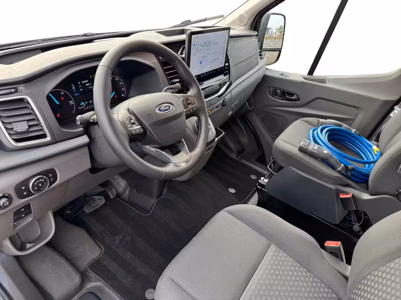 Ford E-Transit 350 L3H2 Trend 68 kWh | Uit Voorraad Leverbaar | Prijs inclusief €8.285, - Ready Set Bonus