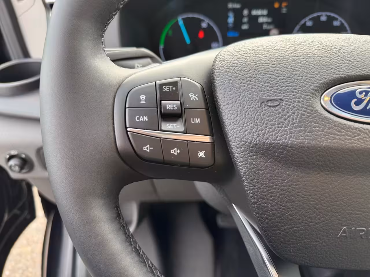 Ford E-Transit 350 L3H2 Trend 68 kWh | Uit Voorraad Leverbaar | Prijs inclusief €8.285, - Ready Set Bonus