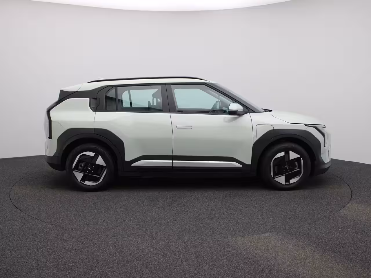 Kia EV3 Air 81.4 kWh | Clima | Navi | Parkeerhulp | Camera | Lm Velgen |