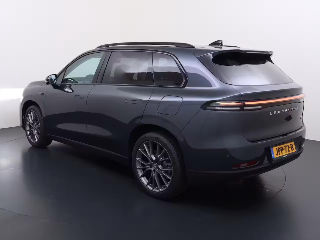 Leapmotor C10 Design 69.9 kWh