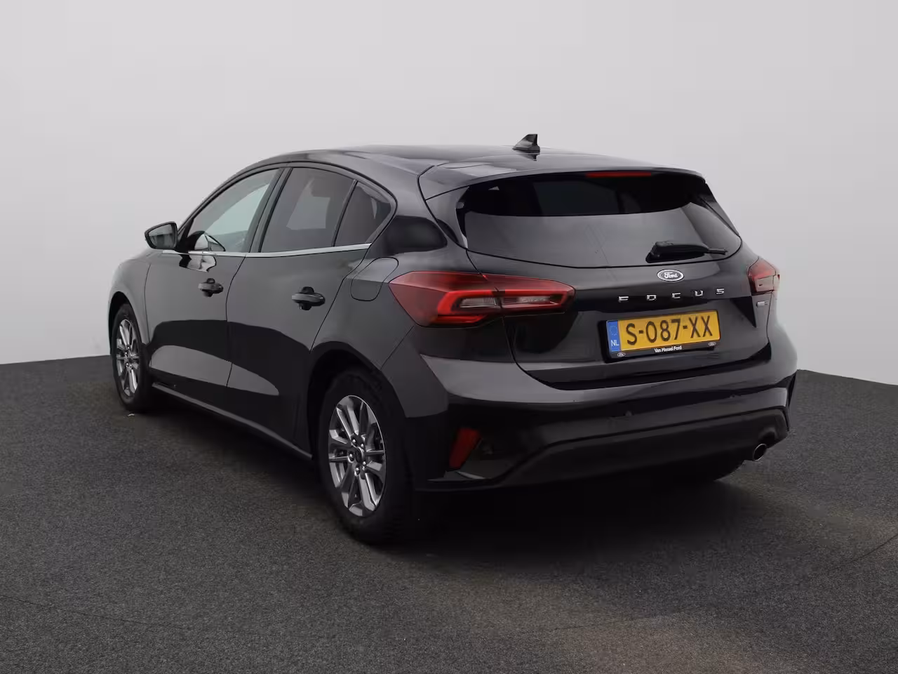 Ford Focus 1.0 EcoBoost Hybrid Titanium | Apple Carplay/Android Auto | Climate Control | Cruise Contr