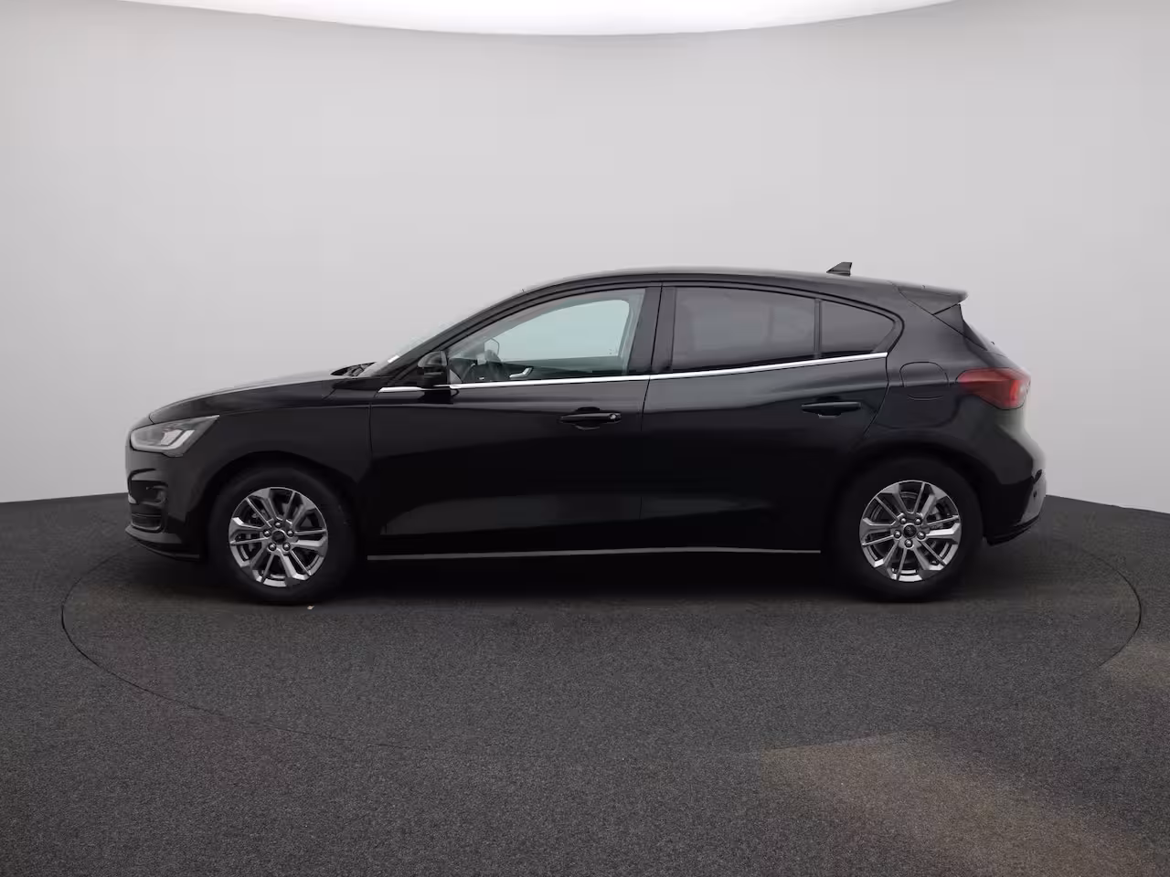 Ford Focus 1.0 EcoBoost Hybrid Titanium | Apple Carplay/Android Auto | Climate Control | Cruise Contr