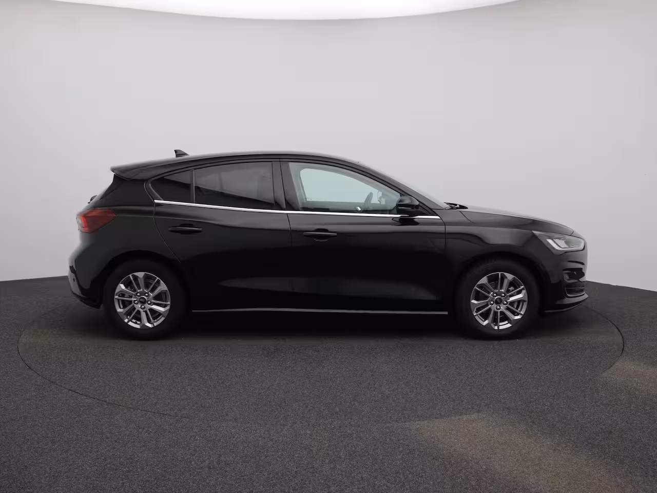 Ford Focus 1.0 EcoBoost Hybrid Titanium | Apple Carplay/Android Auto | Climate Control | Cruise Contr