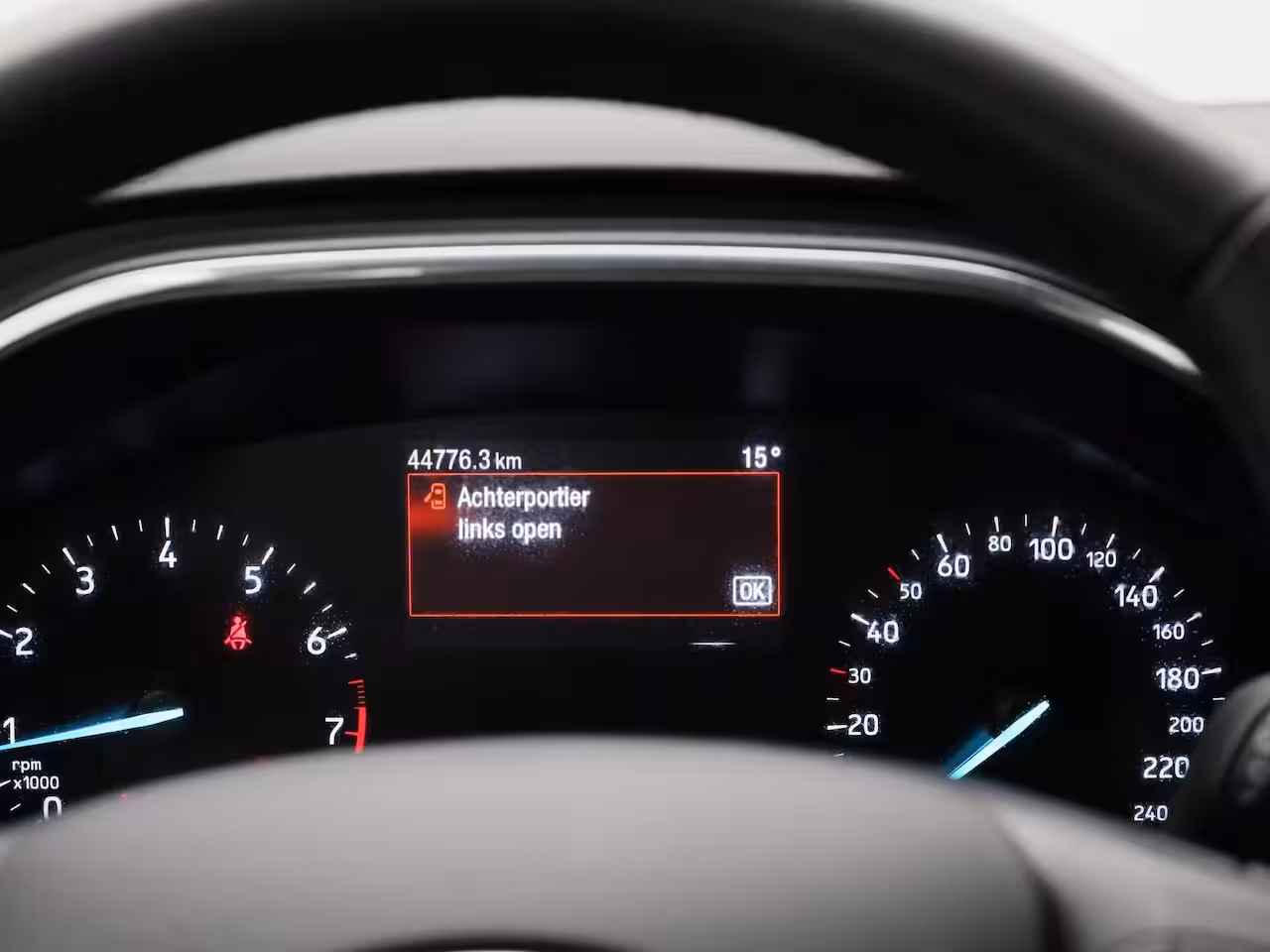 Ford Focus 1.0 EcoBoost Hybrid Titanium | Apple Carplay/Android Auto | Climate Control | Cruise Contr