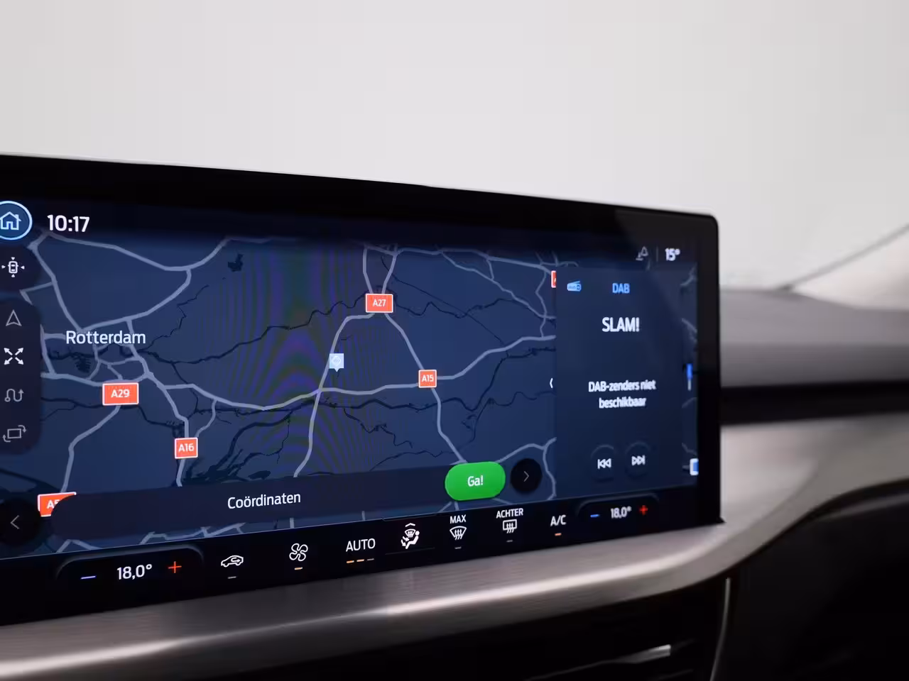 Ford Focus 1.0 EcoBoost Hybrid Titanium | Apple Carplay/Android Auto | Climate Control | Cruise Contr