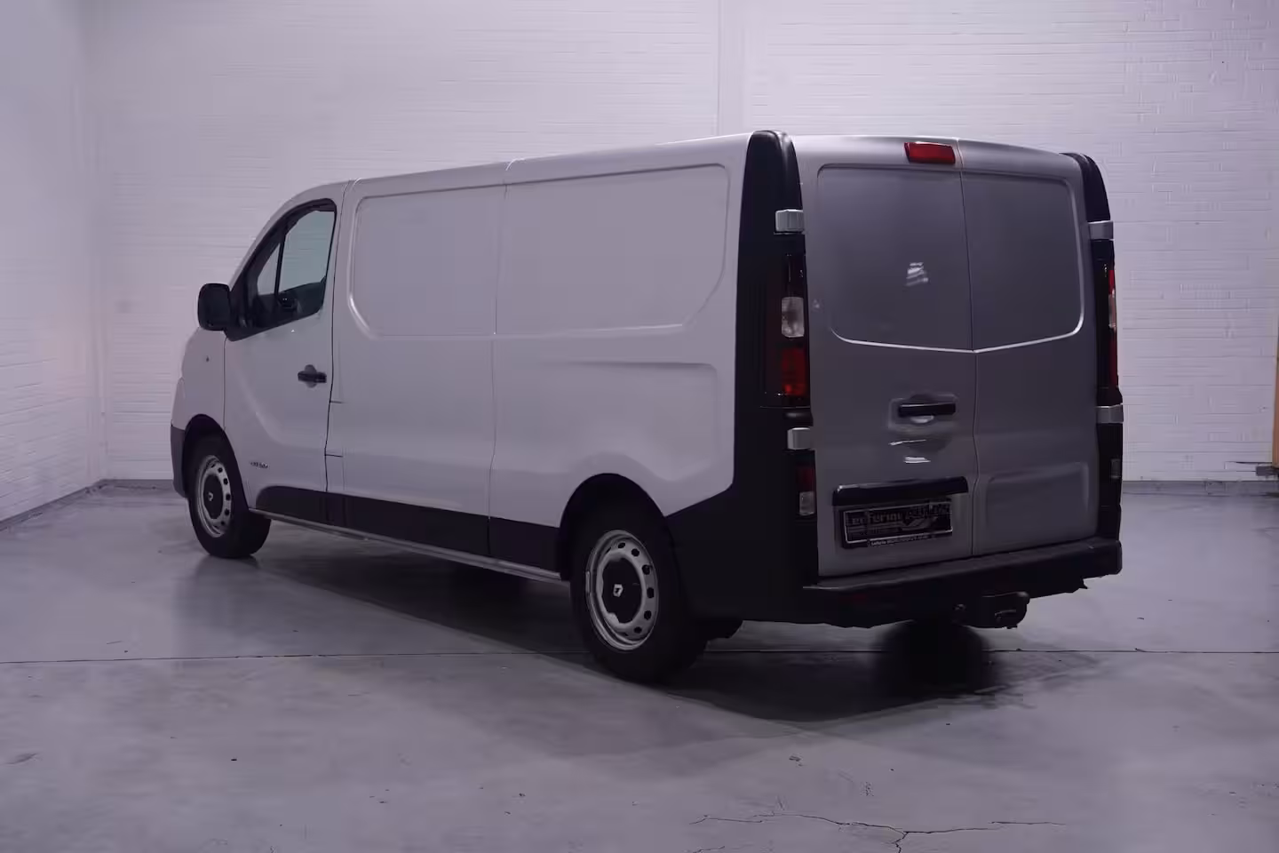 Renault Trafic 1.6 dCi 120 pk L2H1 Airco, Trekhaak Slechts 80 dkm, 3-Zits