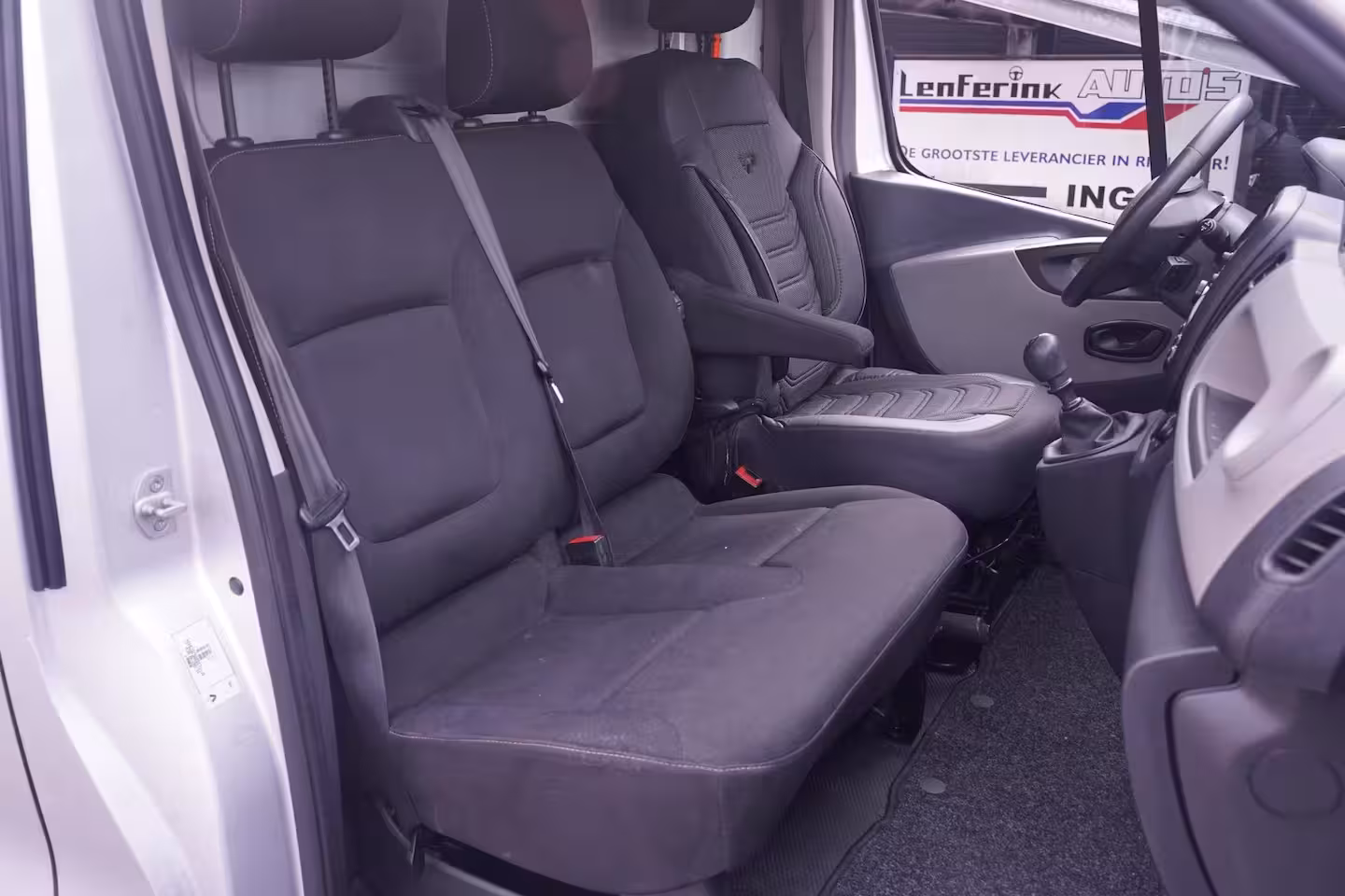 Renault Trafic 1.6 dCi 120 pk L2H1 Airco, Trekhaak Slechts 80 dkm, 3-Zits