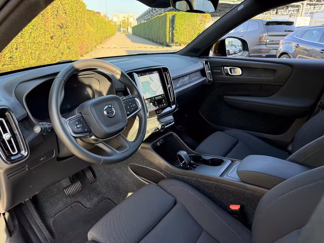 Volvo EX40 Single Motor Extended Range Plus 82 kWh | Trekhaak | H&K Audio |