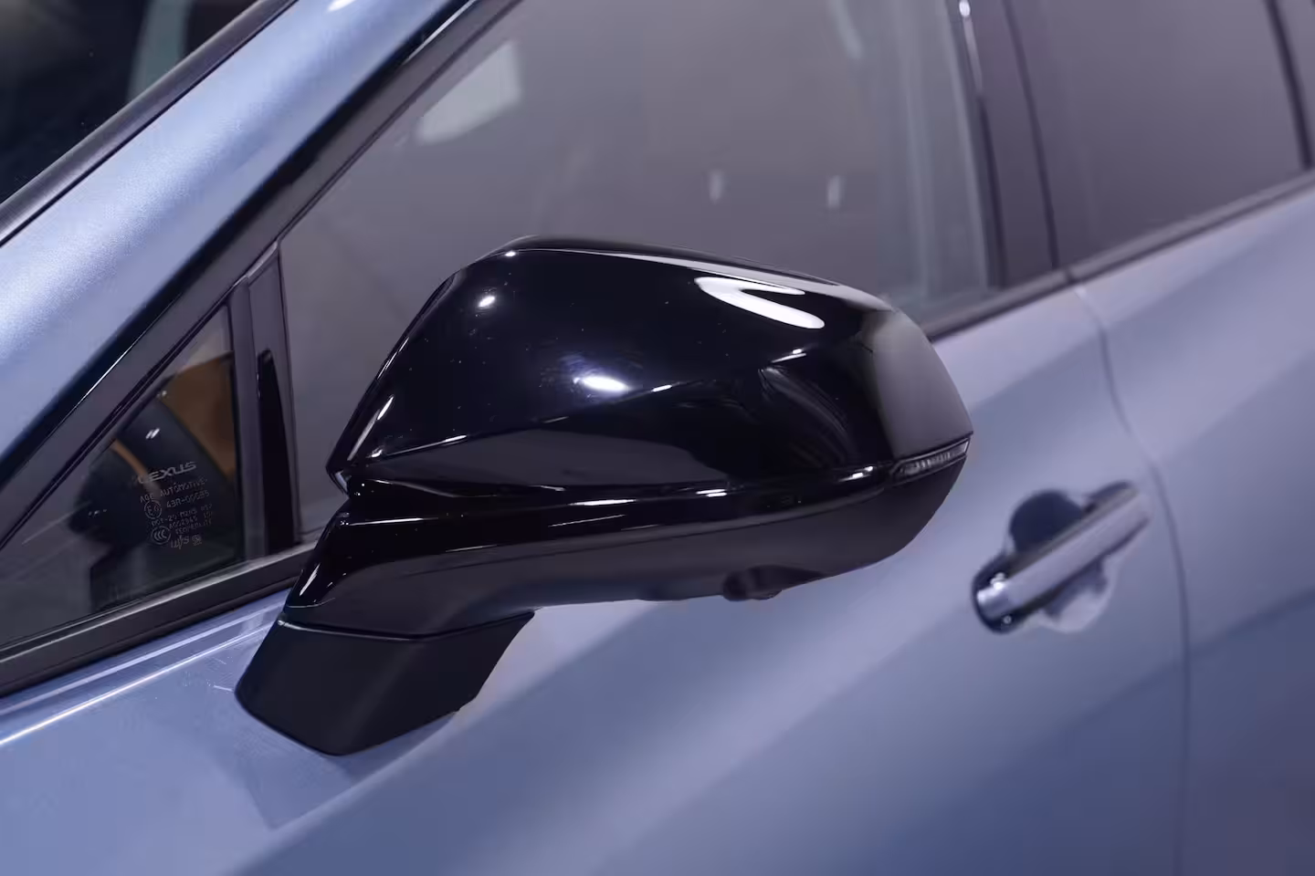Lexus RZ 300e President Line 71 kWh 99% SOH NAP 1e Eig. Head-up 360 Camera Memory stoelen Stoel-/ s