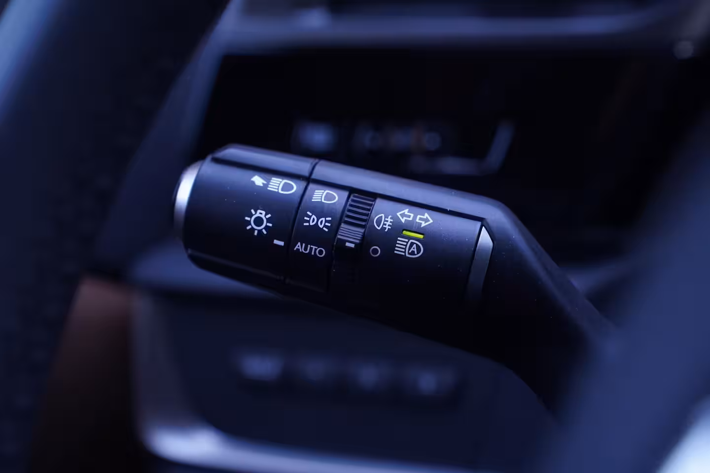 Lexus RZ 300e President Line 71 kWh 99% SOH NAP 1e Eig. Head-up 360 Camera Memory stoelen Stoel-/ s