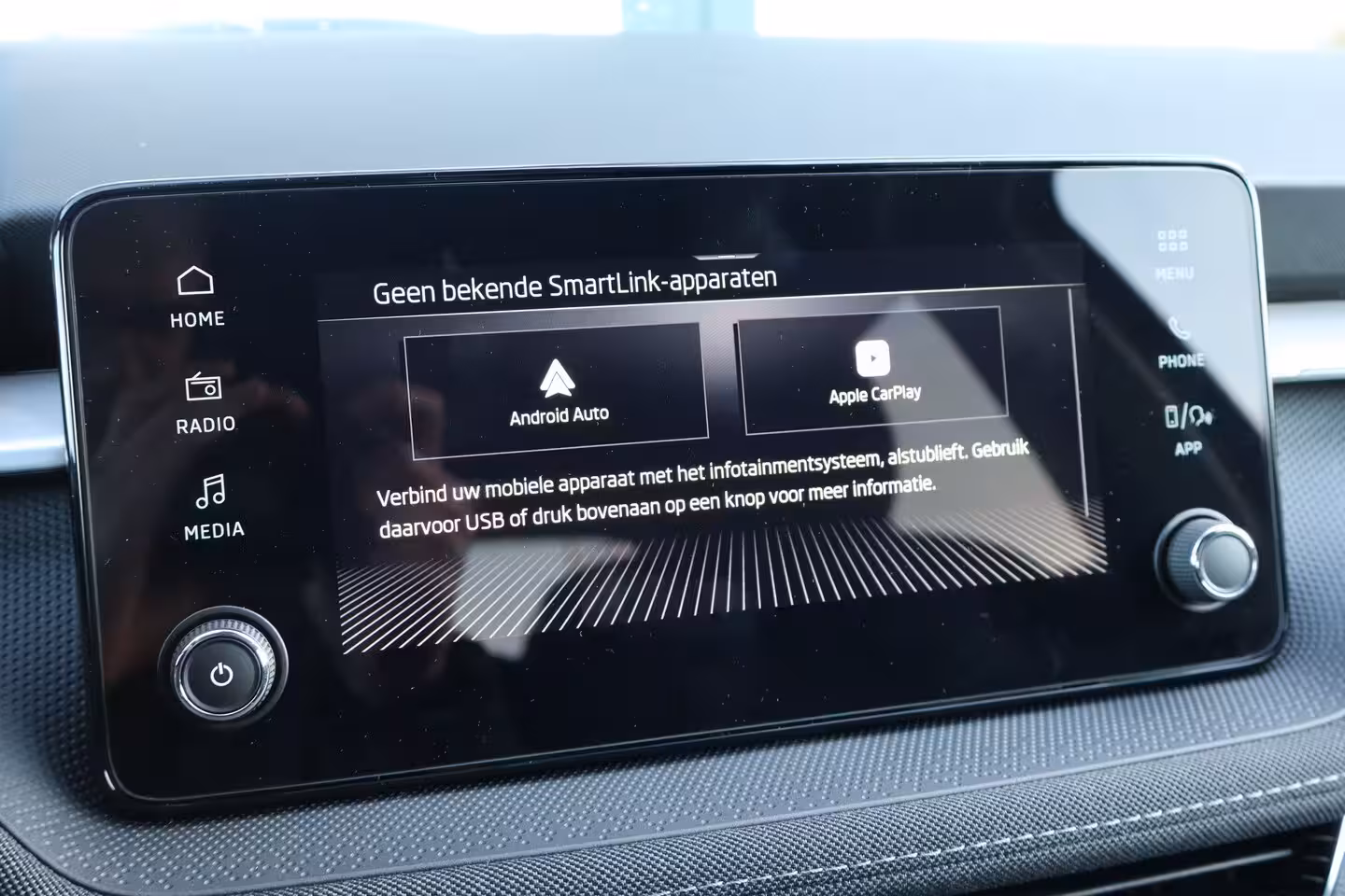 Skoda Fabia 1.0 TSI Business Edition | Chromen raamlijsten | Cruise control met speedlimiter | KESSY (