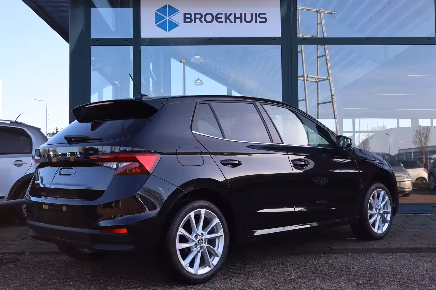 Skoda Fabia 1.0 TSI Business Edition | Chromen raamlijsten | Cruise control met speedlimiter | KESSY (