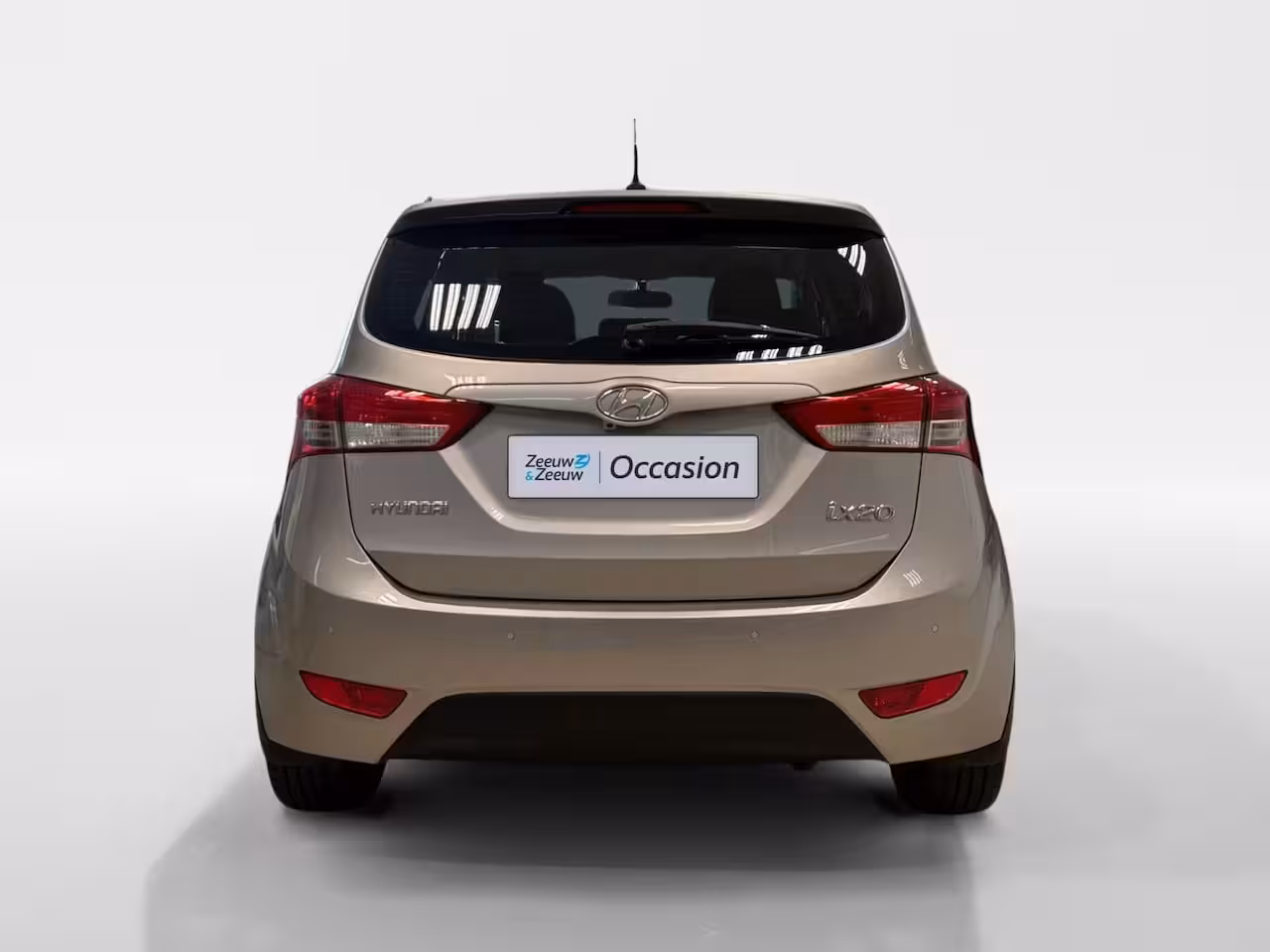 Hyundai ix20 1.4 GO | NAVI | CAMERA | NL-AUTO | DEALERONDERHOUDEN |
