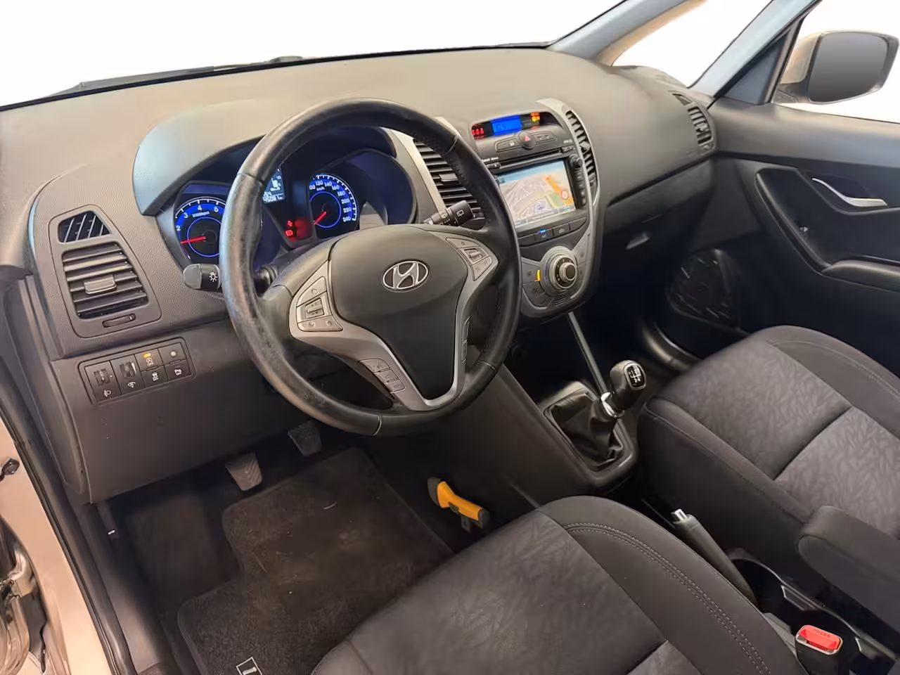 Hyundai ix20 1.4 GO | NAVI | CAMERA | NL-AUTO | DEALERONDERHOUDEN |