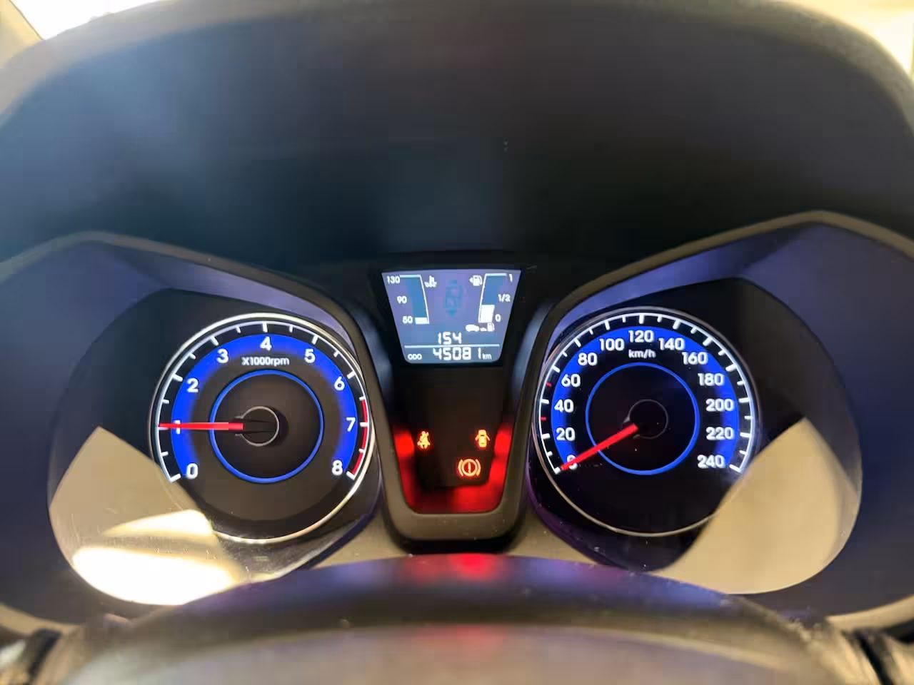Hyundai ix20 1.4 GO | NAVI | CAMERA | NL-AUTO | DEALERONDERHOUDEN |