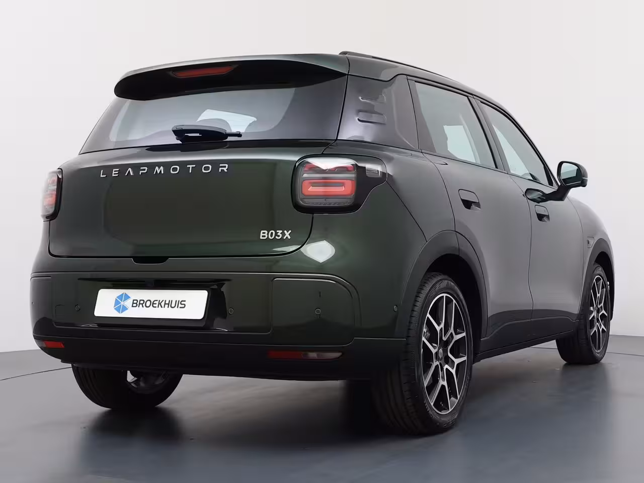 Leapmotor B03X ProMax Design 53 kWh | Airco (automatisch) | Cruise control adaptief | Dodehoek detectie