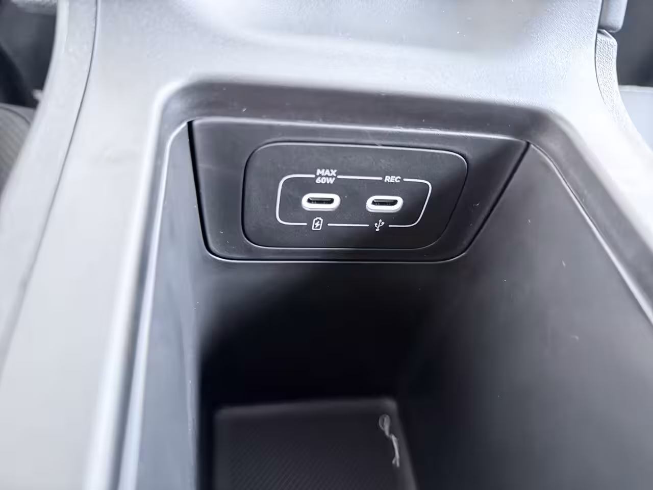 Leapmotor B03X ProMax Design 53 kWh | Airco (automatisch) | Cruise control adaptief | Dodehoek detectie