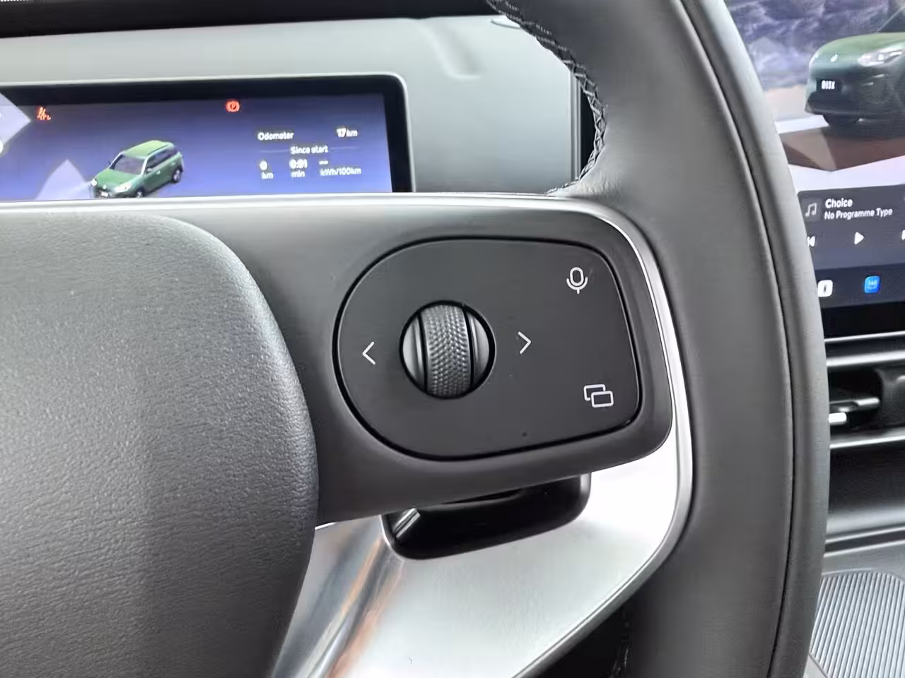 Leapmotor B03X ProMax Design 53 kWh | Airco (automatisch) | Cruise control adaptief | Dodehoek detectie