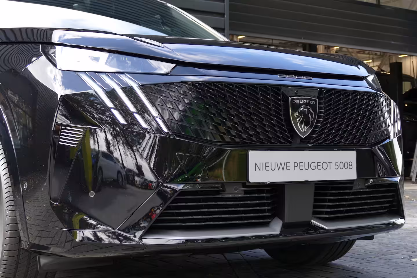 Peugeot e-5008 GT Exclusive - Elektrisch | Adaptieve cruise control met Stop&Go functie | LED 3D-achterli