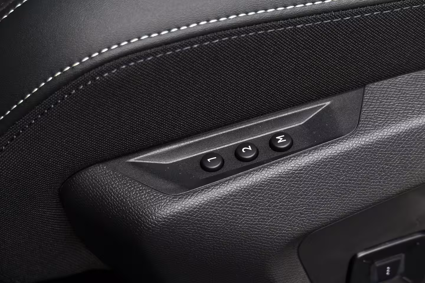 Peugeot e-5008 GT Exclusive - Elektrisch | Adaptieve cruise control met Stop&Go functie | LED 3D-achterli
