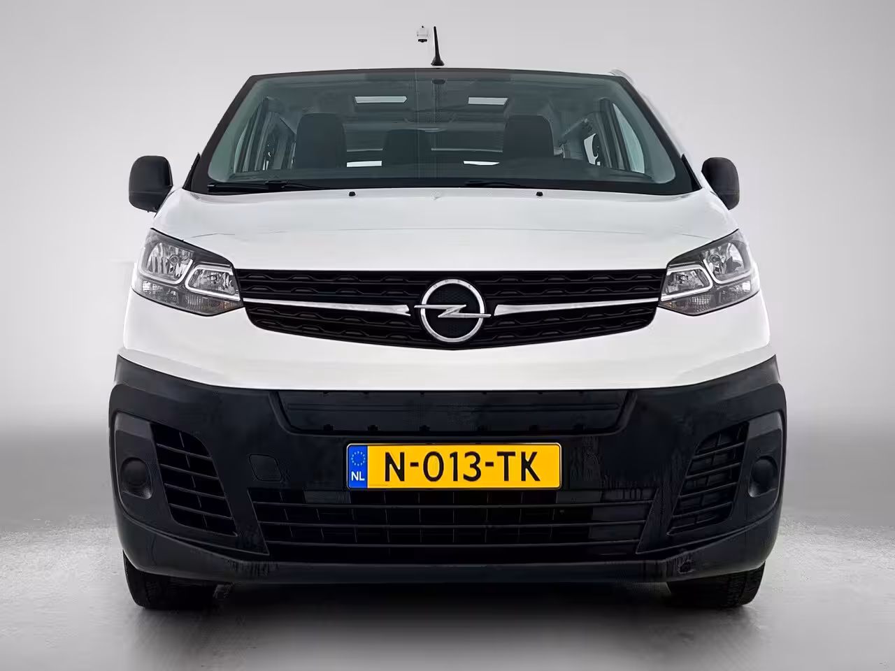 Opel Vivaro-e Combi L2H1 75 kWh