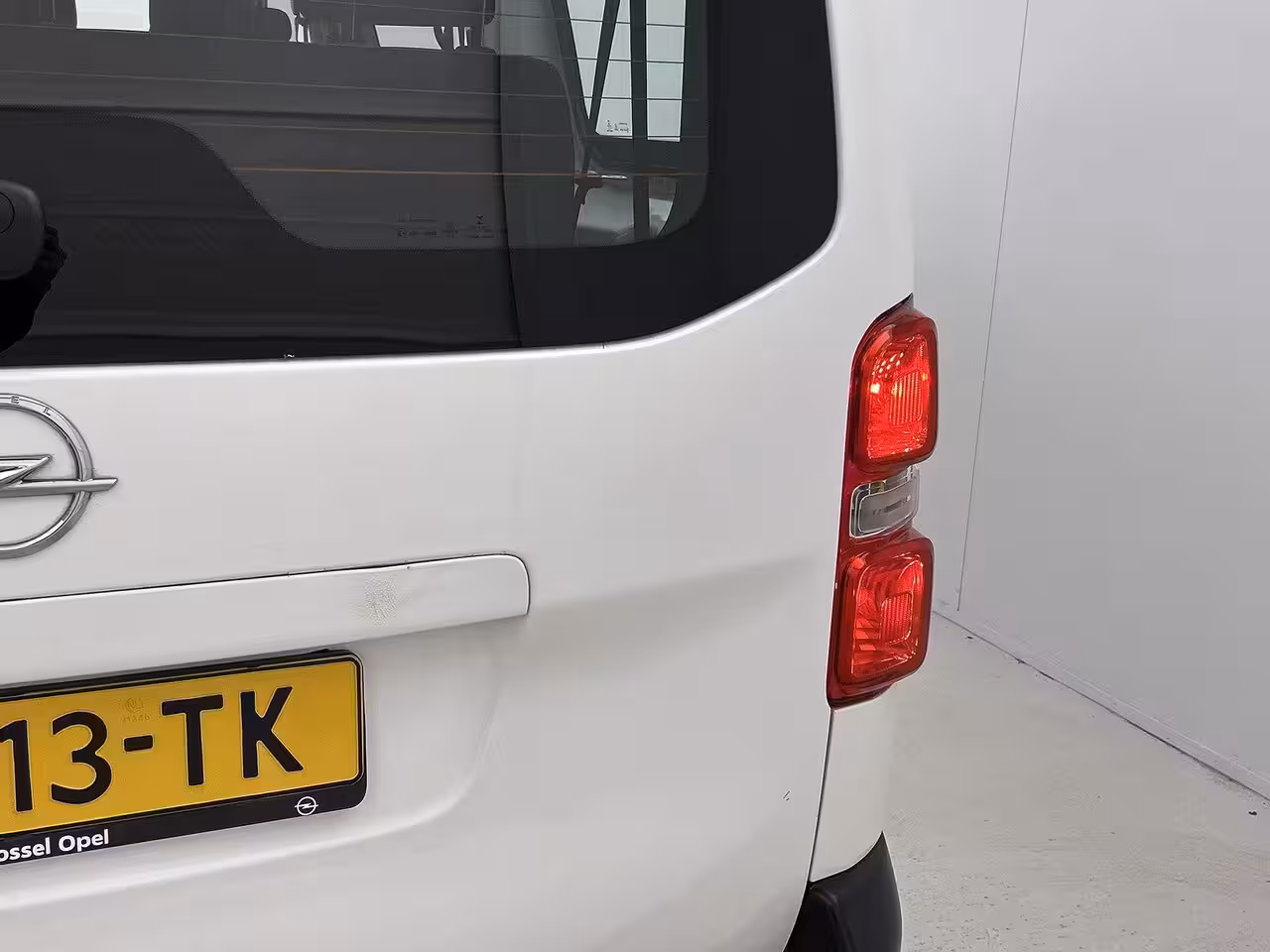 Opel Vivaro-e Combi L2H1 75 kWh
