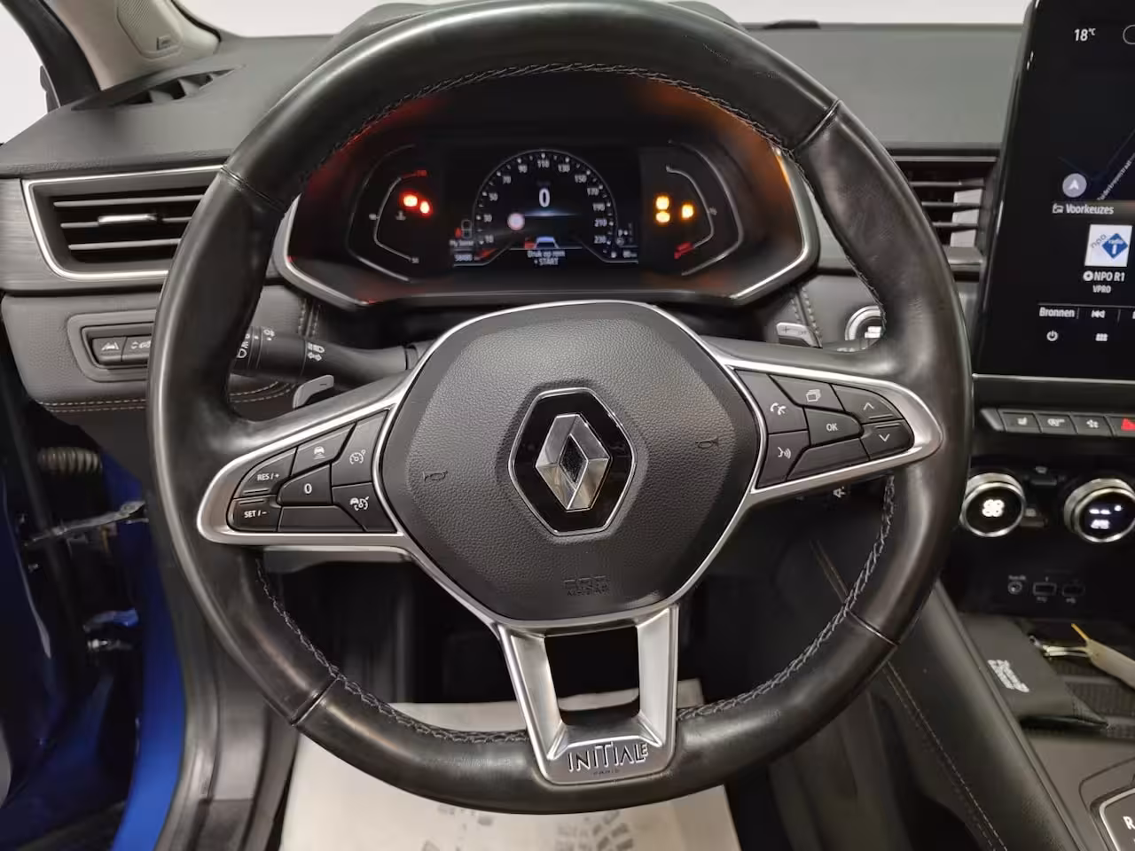 Renault Captur 1.3 TCe 130 Initiale Paris Full Options | Camera 360° | Leder | Keyless