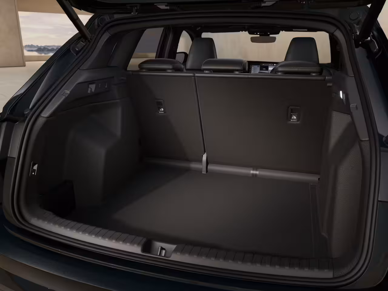 Audi Q4 e-tron S edition 286pk performance 82 kWh | Velgen 20'' | Trekhaak Uitklapbaar