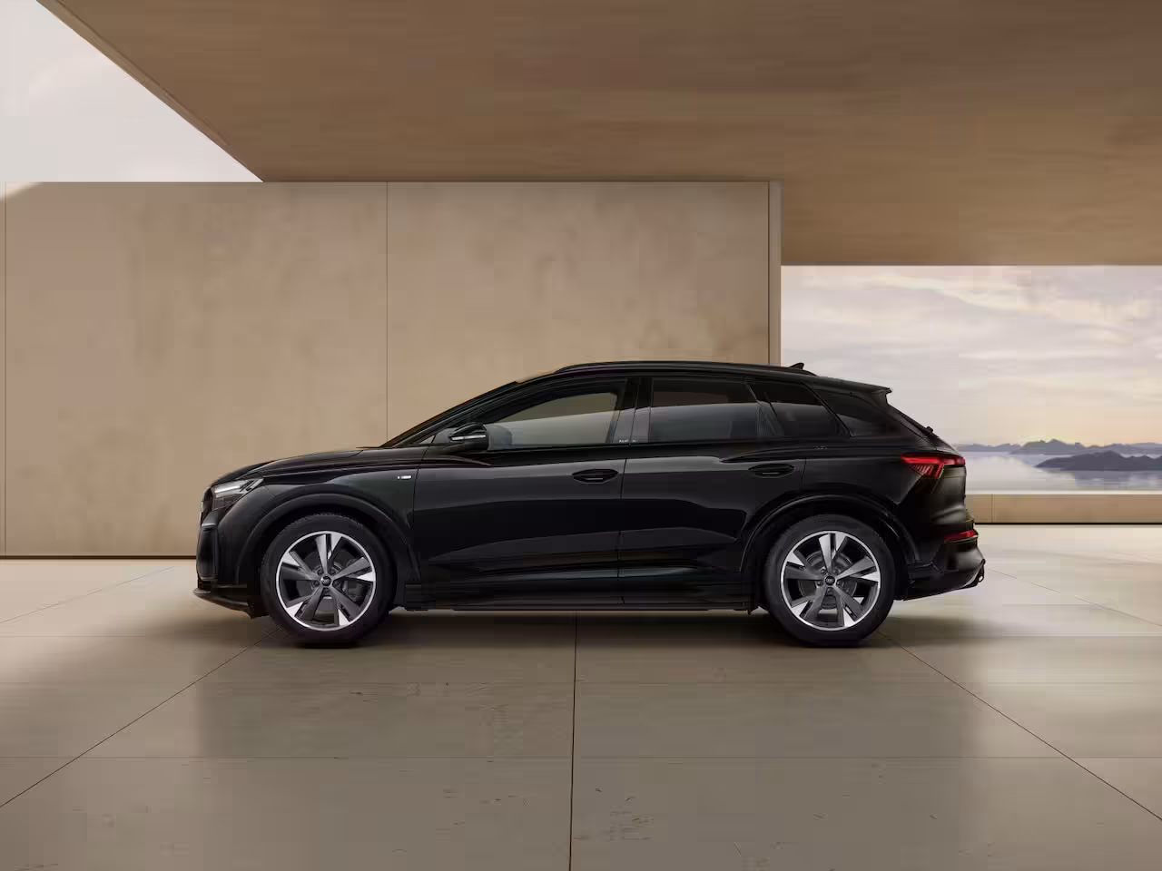 Audi Q4 e-tron S edition 286pk performance 82 kWh | Velgen 20'' | Trekhaak Uitklapbaar