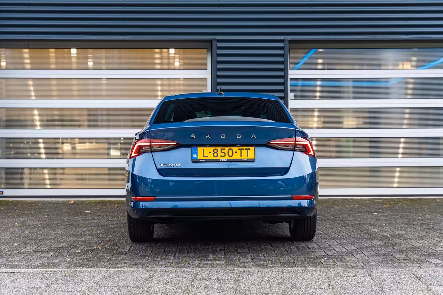 Skoda Octavia 1.0 TSI 110pk Business Edition Plus | Stoelverwarming | Elektrische Achterklep | Camera |
