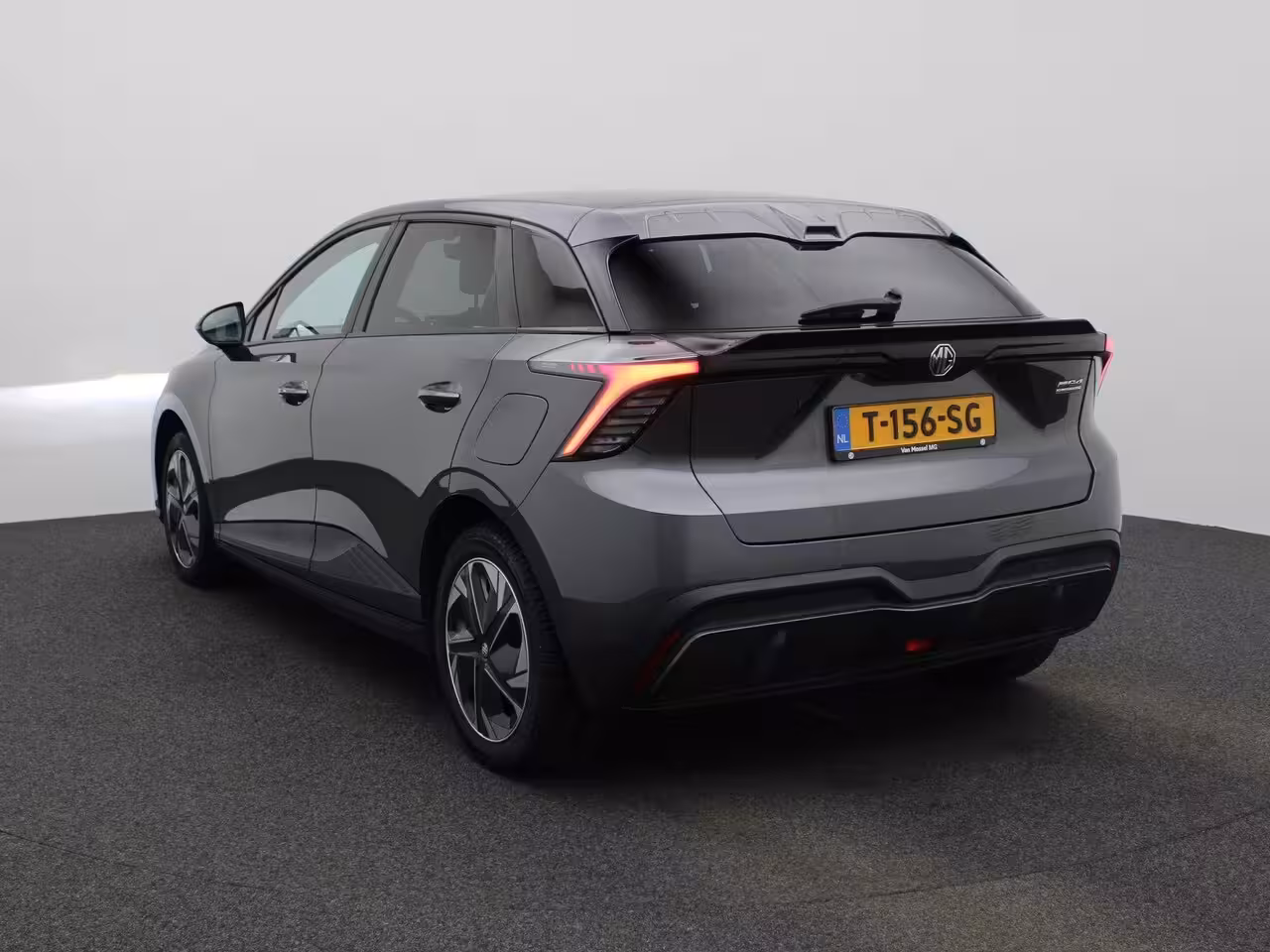MG MG4 Comfort 64 kWh | Navigatie | Climate Control | Apple Carplay / Android Auto | Parkeer sens