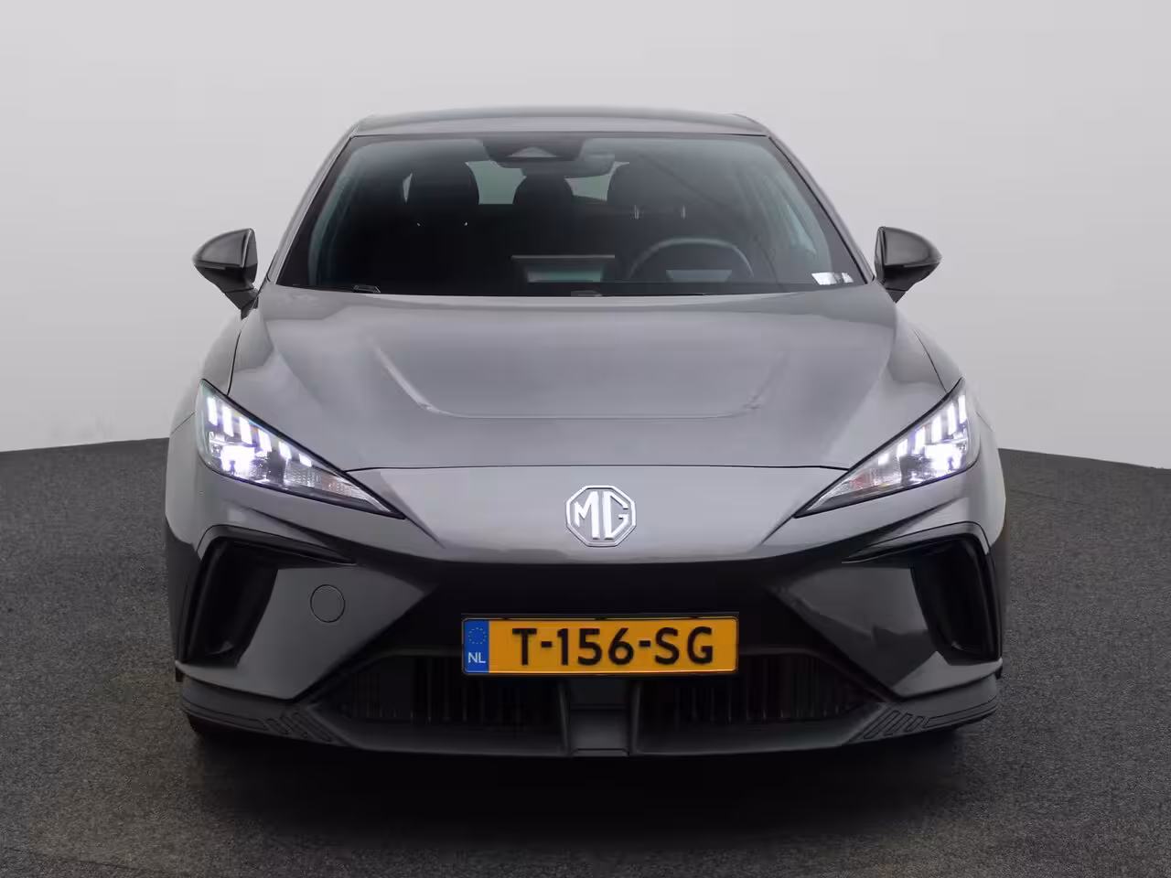 MG MG4 Comfort 64 kWh | Navigatie | Climate Control | Apple Carplay / Android Auto | Parkeer sens