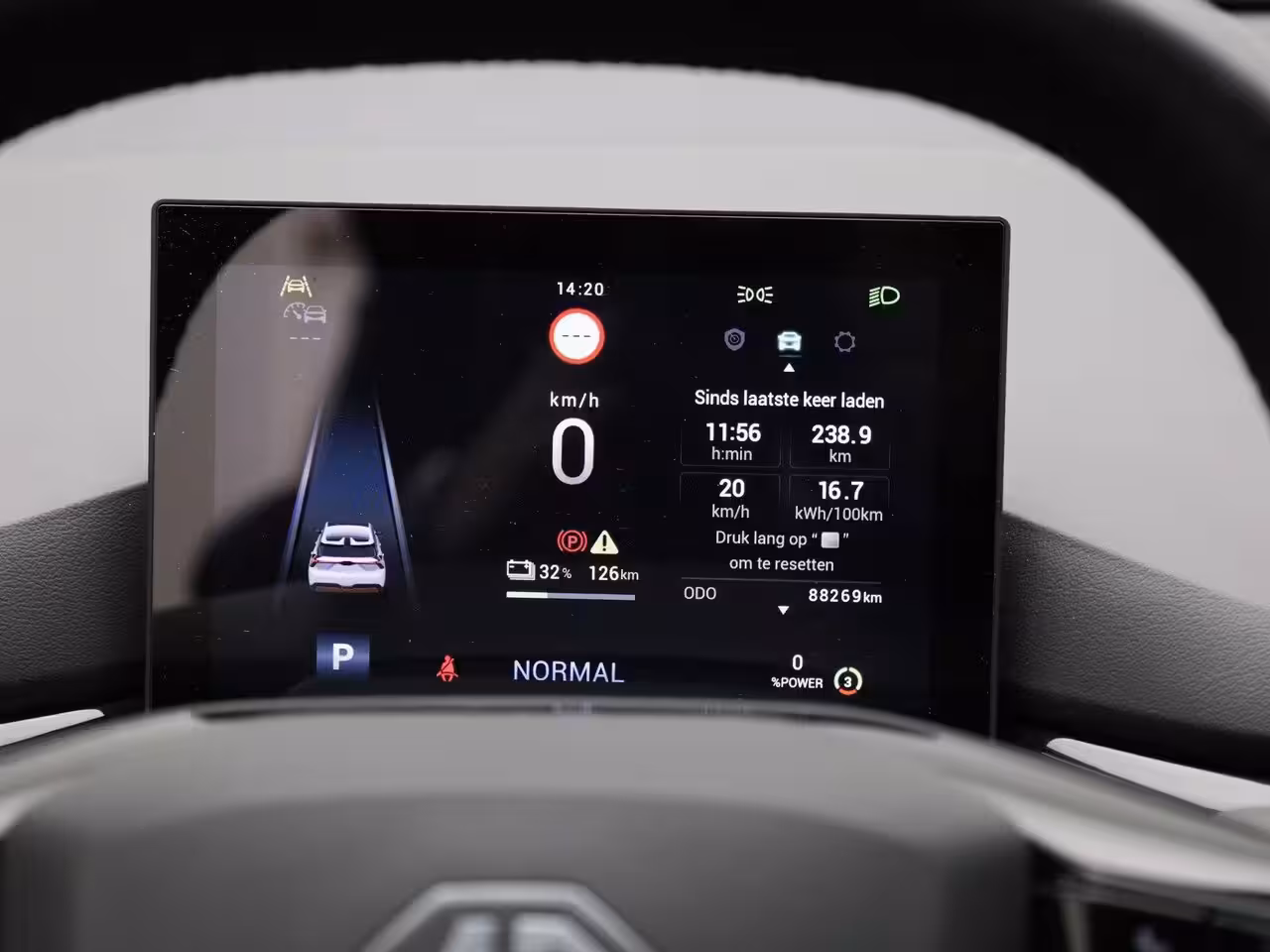 MG MG4 Comfort 64 kWh | Navigatie | Climate Control | Apple Carplay / Android Auto | Parkeer sens