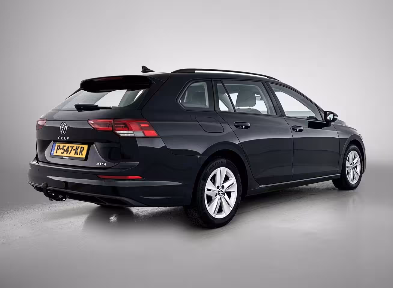 Volkswagen Golf Variant 1.5 eTSI Life Business 131 PK| Trekhaak | Parkeersensoren | Apple Carplay | Lichtmetalen V