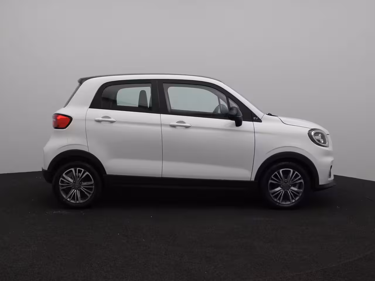 Leapmotor T03 Design 37.3 kWh | VOORRAAD VOORDEEL | € 1.500, - VOORRAAD VOORDEEL