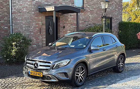 Mercedes-Benz GLA 200 Automaat night edition Xenon