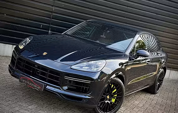 Porsche Cayenne Coupé 4.0 TURBO S E-Hybrid PANO|CERAMIC|CHRONO|BURM3D|MASSAGE