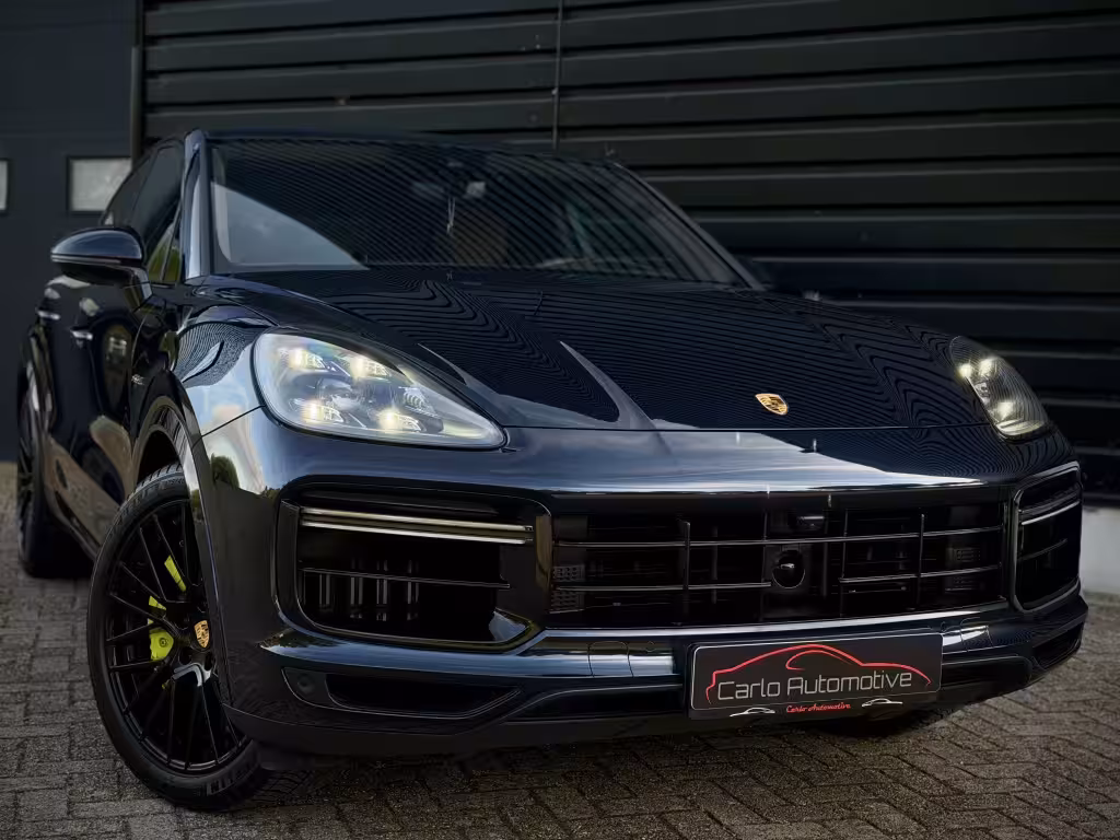 Porsche Cayenne Coupé 4.0 TURBO S E-Hybrid PANO|CERAMIC|CHRONO|BURM3D|MASSAGE