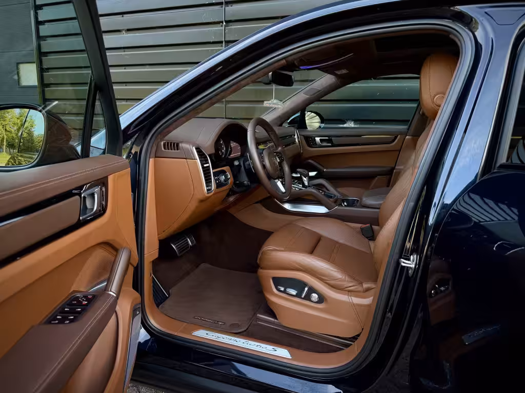 Porsche Cayenne Coupé 4.0 TURBO S E-Hybrid PANO|CERAMIC|CHRONO|BURM3D|MASSAGE